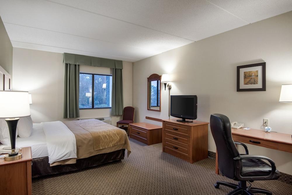 Comfort Inn & Suites - Lavale - Cumberland La Vale Exteriör bild